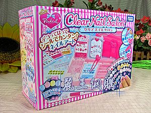Tomy drawing fingernail set